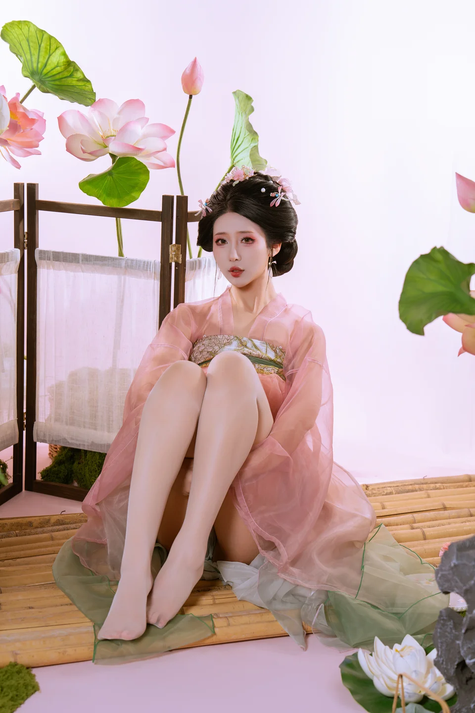 云溪溪&奶桃桃 - 采莲 [90P-2GB] tg@simisebaisi 【丝足阁】016.webp